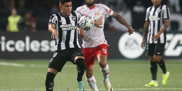 Bragantino-e-Botafogo-disputam-vaga-na-fase-de-grupos-da.jpg Bragantino e Botafogo decidem vaga na fase de grupos da Libertadores