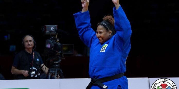 Brasil-conquista-mais-2-medalhas-de-ouro-e-1-de.jpg Brasil fatura mais 2 ouros e 1 bronze no Grand Prix de Judô da Áustria