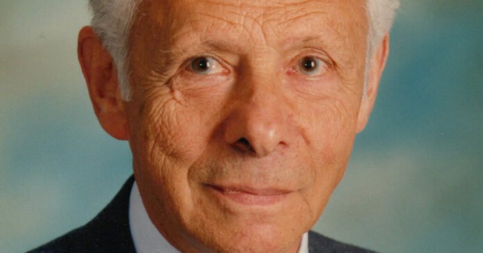 Dr-Anthony-Epstein-Patologista-que-Descobriu-o-Virus-Epstein-Barr-Morre.jpg Dr. Anthony Epstein, Pathologist Who Discovered Epstein-Barr Virus, Dies at 102