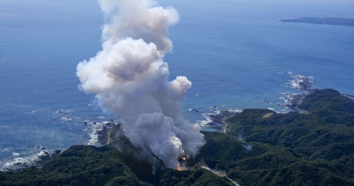 Foguete-da-Space-One-explode-segundos-apos-o-lancamento-no.jpg Space One Rocket Explodes Seconds After Launch in Japan