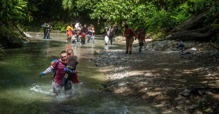 Migracao-Atraves-do-Darien-O-New-York-Times.jpg Migration Through Darien - The New York Times