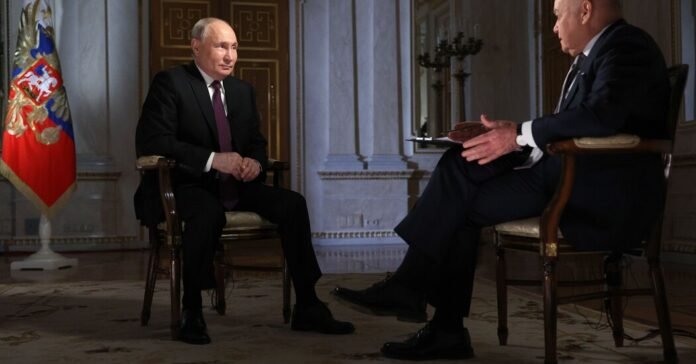 Putin-minimiza-ameaca-de-guerra-nuclear-em-entrevista-na-TV.jpg Putin Plays Down Threat of Nuclear War in Pre-Election State TV Interview