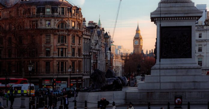 Reino-Unido-esta-cortando-impostos-novamente-Por-que-agora.jpg Britain Is Cutting Taxes Again. Why Now?