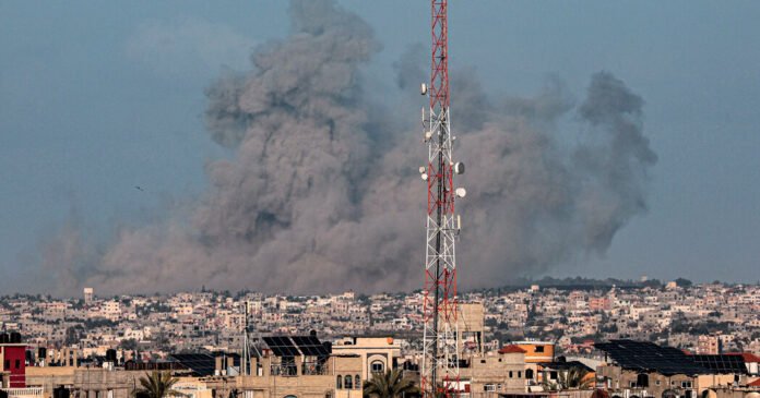 Reparar-a-Rede-Telefonica-de-Gaza-e-Uma-Tarefa-Perigosa.jpg Repairing Gaza’s Phone Network Is a Perilous and Important Task