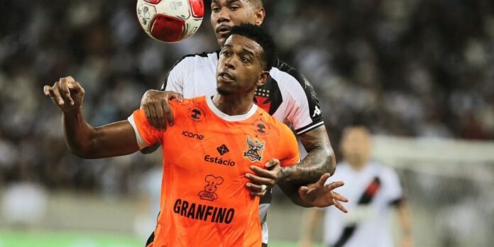 Vasco-e-Nova-Iguacu-empatam-no-primeiro-jogo-das-semifinais.jpg Vasco e Nova Iguaçu empatam no 1º jogo das semifinais do Carioca