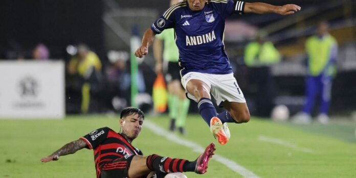 Flamengo-joga-mal-e-empata-com-Millonarios-em-sua-estreia.jpg Flamengo joga mal e empata com Millonarios na estreia da Libertadores