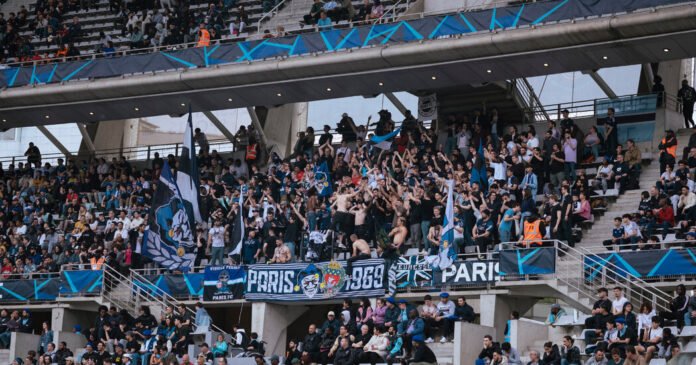 Paris-FC-Define-Preco-dos-Ingressos-em-0-Os-Outros.jpg Paris F.C. Set Tickets To $0. Should Others Do the Same?
