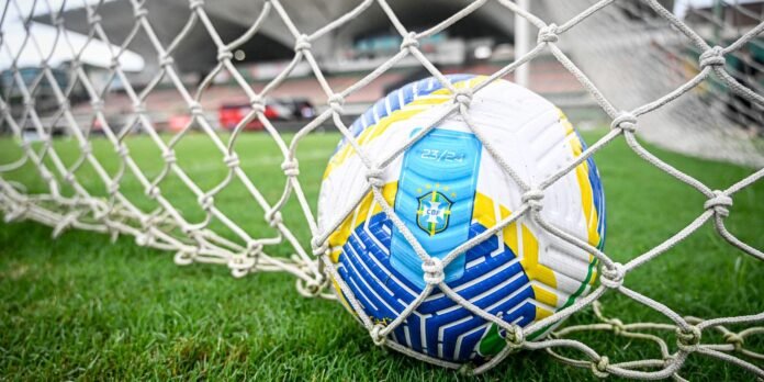 CBF-adia-jogos-dos-times-feminino-e-masculino-do-Rio.jpg CBF adia partidas de times gaúchos feminino e masculino até 27 de maio