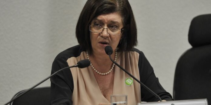Governo-nomeia-Magda-Chambriard-para-ser-a-presidente-da-Petrobras.jpg Governo indica Magda Chambriard para presidência da Petrobras