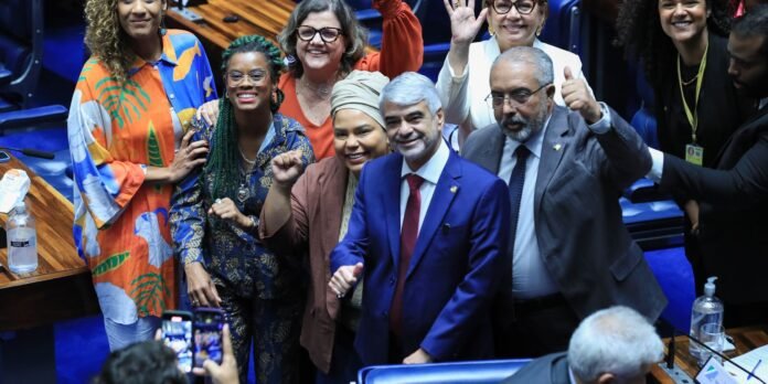 Senado-aprova-projeto-de-renovacao-das-cotas-raciais-em-concursos.jpg Senado aprova projeto que renova cotas raciais em concursos públicos