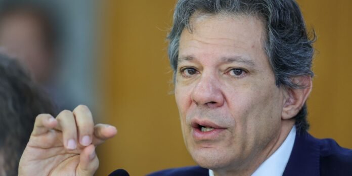 Governo e Congresso esperam votar corte de gastos ainda neste ano