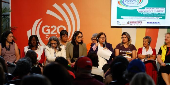 Ministra-defende-mudanca-na-legislacao-sobre-paridade-politica.jpg Ministra defende mudança na legislação sobre paridade política