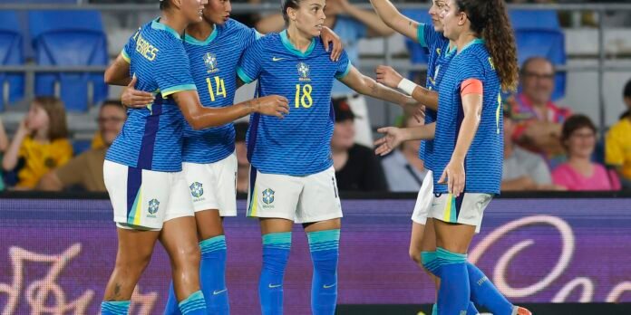 Seleção feminina bate Austrália de novo em último compromisso do ano