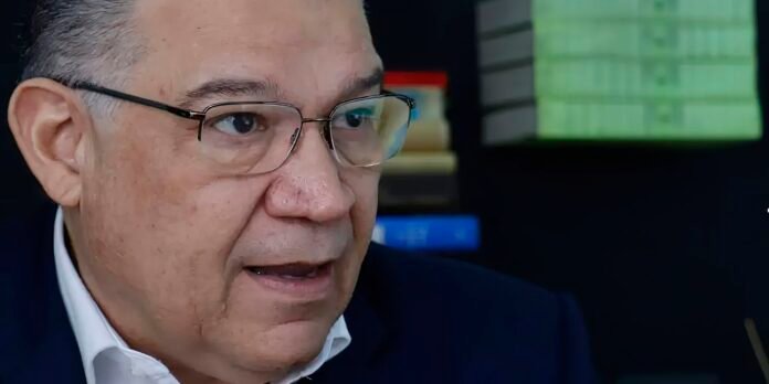 Antes-de-posse-Venezuela-tem-prisao-de-opositor-acusado-de.jpg Antes de posse, Venezuela tem prisão de opositor acusado de golpe