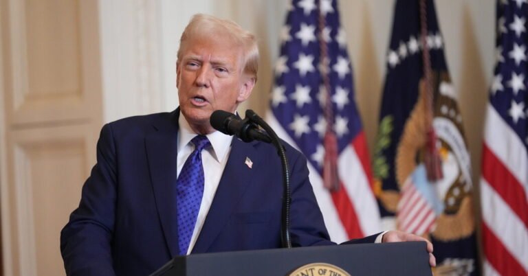Trump atingirá o México, Canadá e China com tarifas
