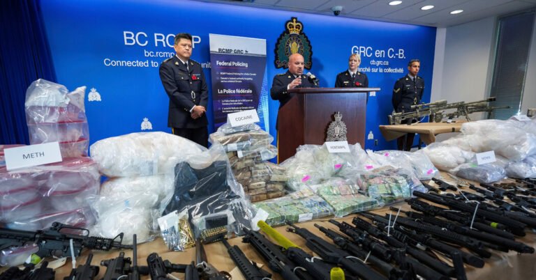 Trump chama o Canadá de um grande jogador no comércio de fentanil. É?
