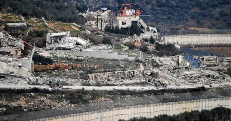 As tensões são montadas no Líbano quando o prazo se aproxima da retirada israelense
