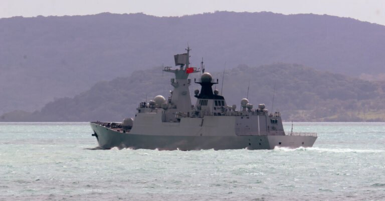 Austrália, Nova Zelândia Alarmada por navios de guerra chineses no mar de Tasman
