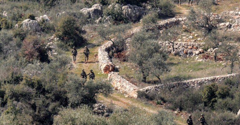 Israel diz que manterá as tropas 'temporariamente' em 5 pontos no Líbano
