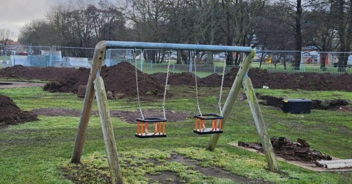 Mais de 150 bombas mundiais encontradas em playground na Inglaterra
