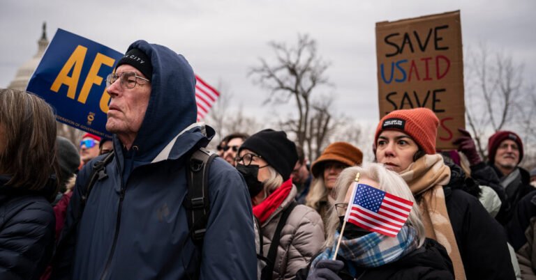 O juiz estende a interrupção do plano de Trump para desmantelar a USAID
