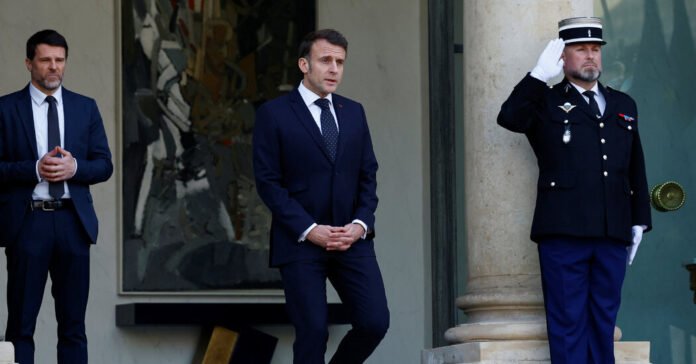 Os líderes europeus tentam recalibrar depois de Trump do lado da Rússia na Ucrânia
