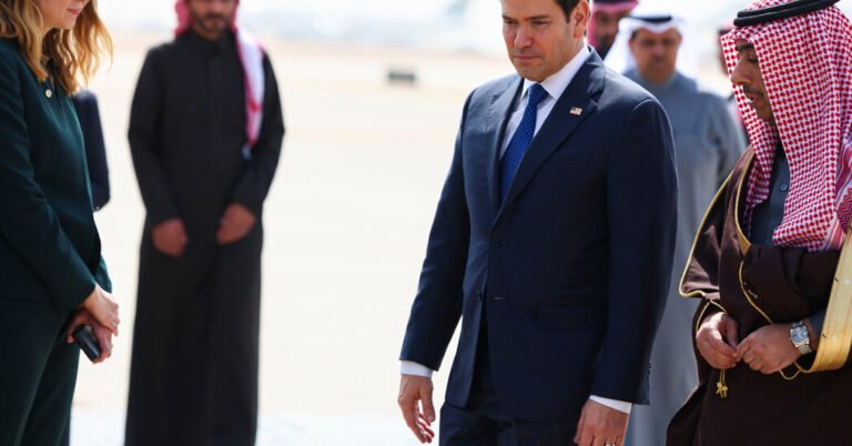 Rubio pousa na Arábia Saudita para palestras sobre Gaza e Ucrânia
