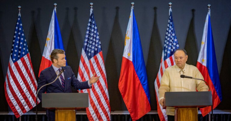 Hegseth procura tranquilizar aliados na primeira viagem oficial à Ásia
