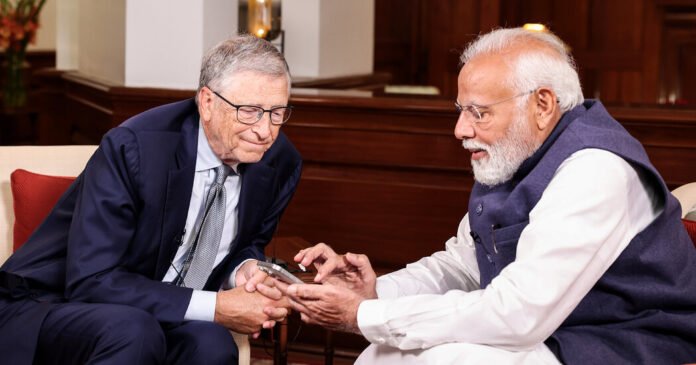 Nary uma palavra crítica: o vínculo próximo de Bill Gates com Narendra Modi
