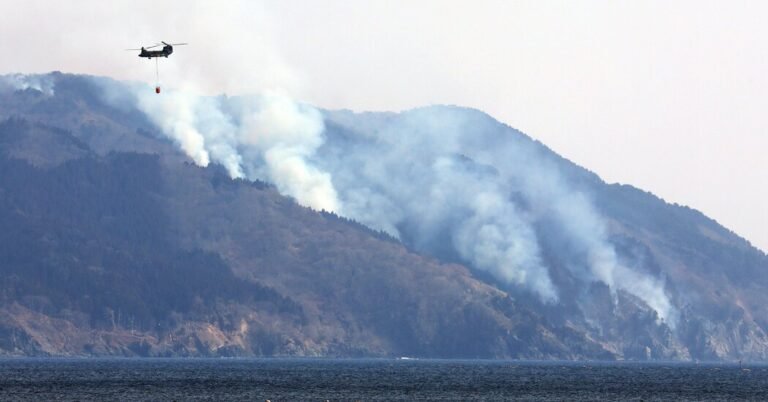 O Japão luta contra seu maior incêndio em mais de 30 anos
