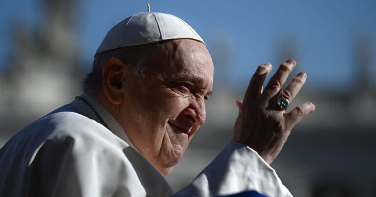 O Papa Francisco receberá alta do hospital no domingo, dizem os médicos
