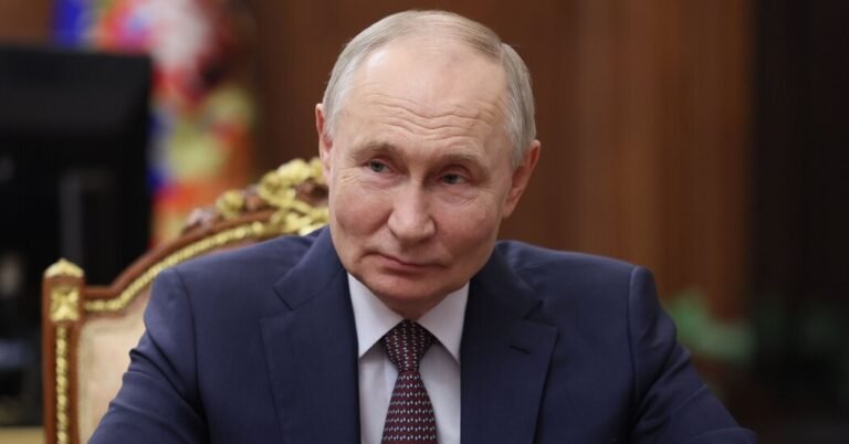 O vestido de Trump de Zelensky toca nos objetivos de guerra de Putin
