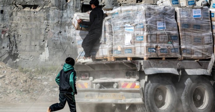 ONU para puxar trabalhadores internacionais de Gaza em meio a ataques israelenses
