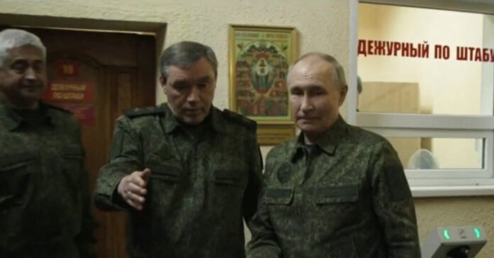 Putin visita Kursk para animar as tropas russas tentando expulsar a Ucrânia
