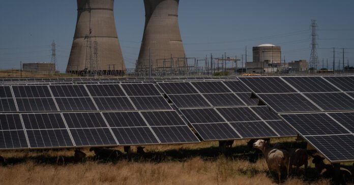 Quer energia barata, rápida? As empresas solares e eólicas têm uma sugestão.
