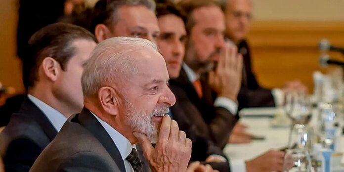 Sobretaxas vão prejudicar os próprios Estados Unidos, diz Lula