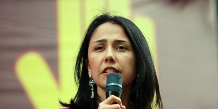 Esposa-de-ex-presidente-do-Peru-pede-asilo-ao-Brasil-apos.jpg Esposa de ex-presidente do Peru pede asilo ao Brasil após condenação