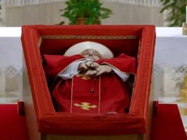 Papa Francisco: velório aberto começa amanhã, funeral será no sábado