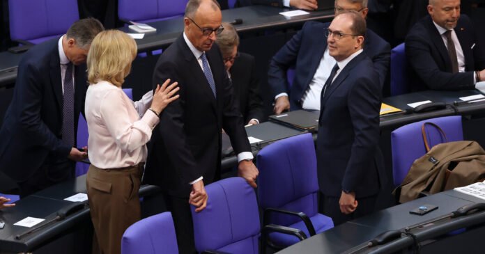 1746535761_Atualizacoes-ao-vivo-Friedrich-Merz-tropeca-na-tentativa-de-se.jpg Atualizações ao vivo: Friedrich Merz tropeça na tentativa de se tornar o próximo líder da Alemanha