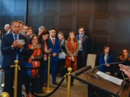 Com Putin, Lula reforça posição em atuar por fim da guerra na Ucrânia