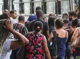 Desemprego recua para 6,2% em maio, o menor para o período desde 2012