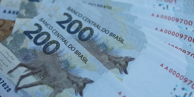 Entenda: disputa em torno do IOF define quem paga por ajuste fiscal