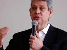 Governo defende justiça tributária e não alta de imposto, diz ministro