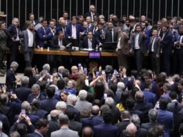 Motta: retomada do plenário da Câmara não foi condicionada à anistia