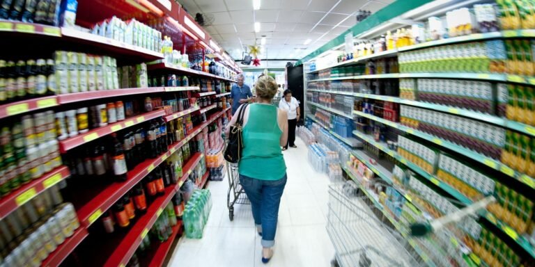 Preço da cesta básica cai em 15 das 27 capitais em julho