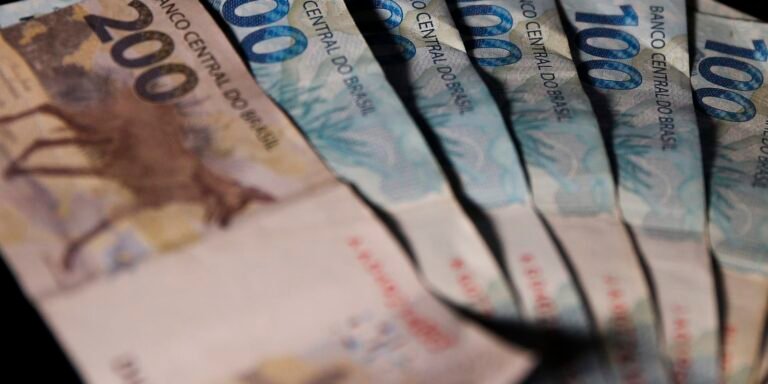 Dívida Pública sobe 1,62% em outubro e supera R$ 8,2 trilhões