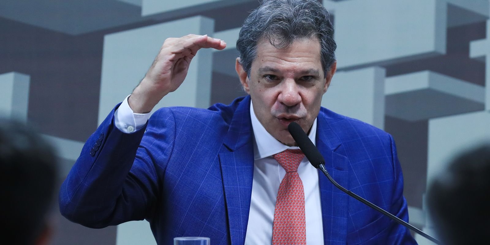 Haddad pede que Câmara aprove projeto sobre devedor contumaz