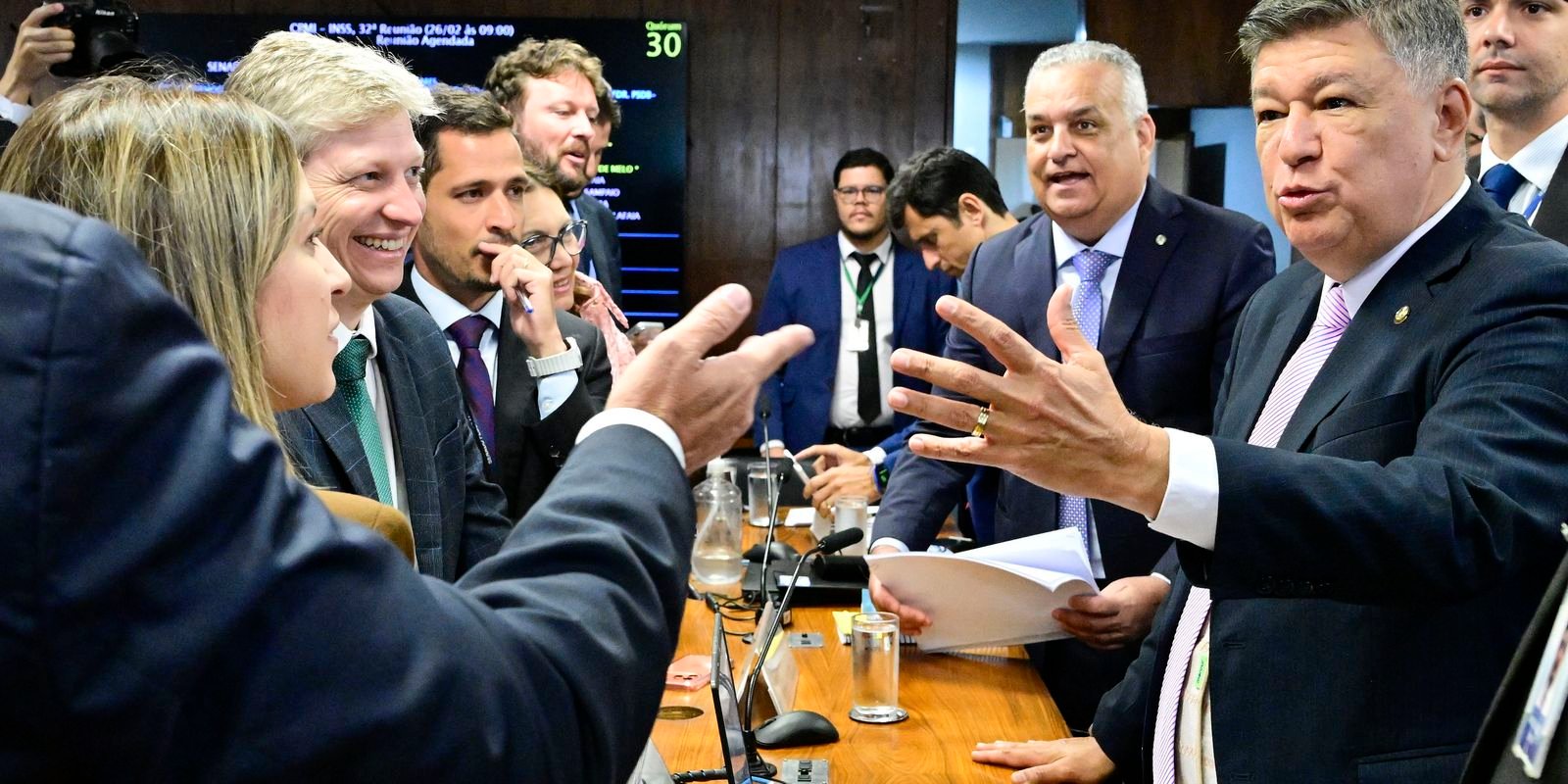 CPMI-do-INSS-aprova-quebra-de-sigilo-de-Lulinha-e.jpg CPMI do INSS aprova quebra de sigilo de Lulinha e convoca André Moura