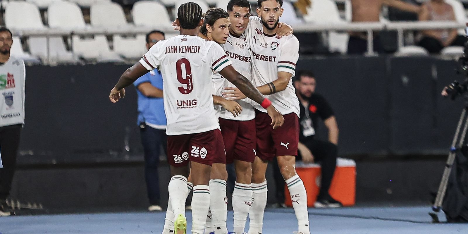 Flu-derrota-Vasco-e-sai-em-vantagem-por-vaga-na.jpg Flu derrota Vasco e sai em vantagem por vaga na final do Carioca