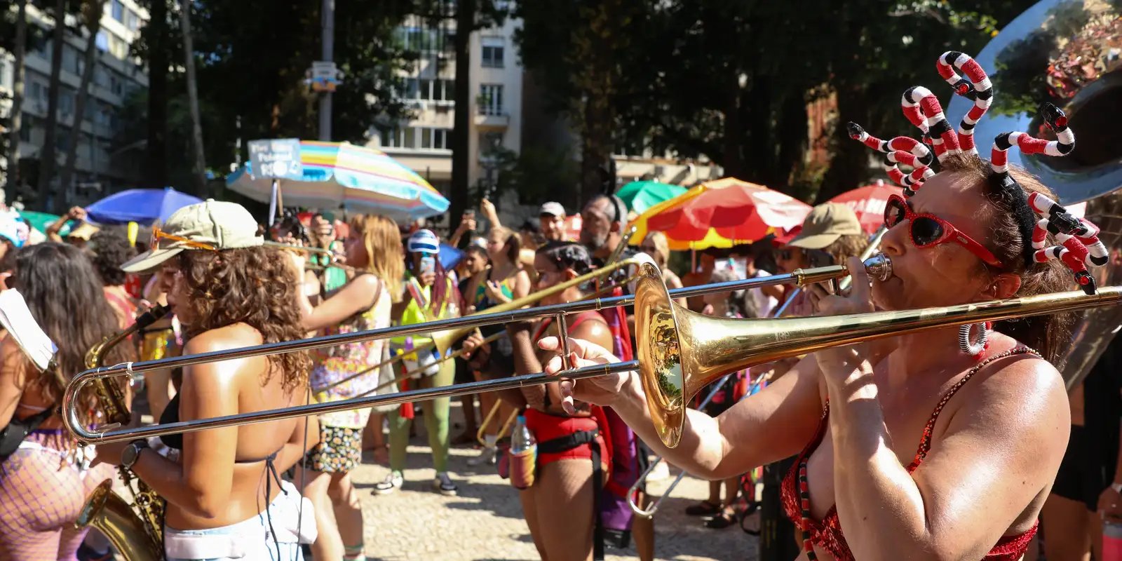Ocupacao-hoteleira-no-carnaval-supera-99-no-Rio-de-Janeiro.jpg Ocupação hoteleira no carnaval supera 99% no Rio de Janeiro